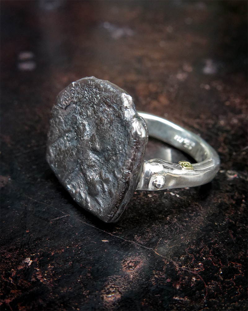 Rosa Maria - Hammered Silver ring