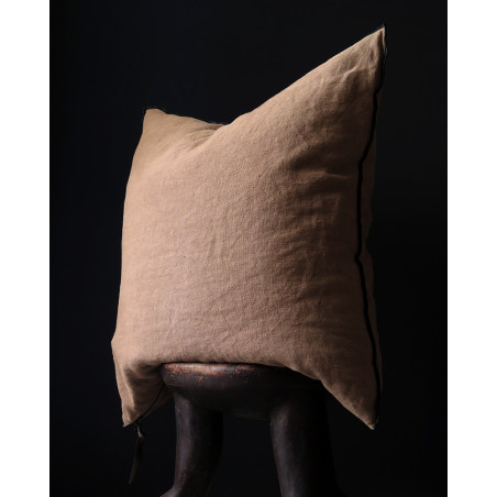 Maison de Vacances - Blush Linen cushion