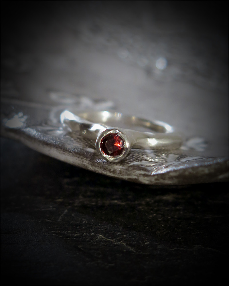 Rosa Maria - Bague Pure Garnet