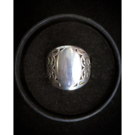 Catherine Michiels - Silver ring