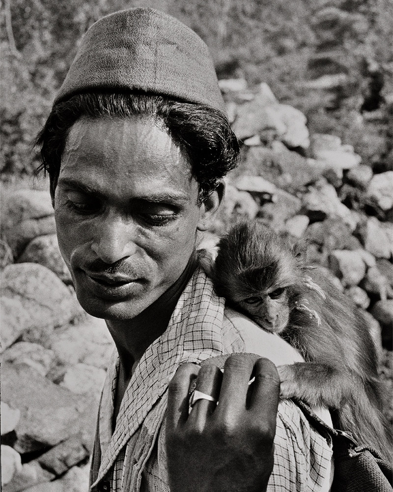 Denis Brihat - Upon the Ganges River