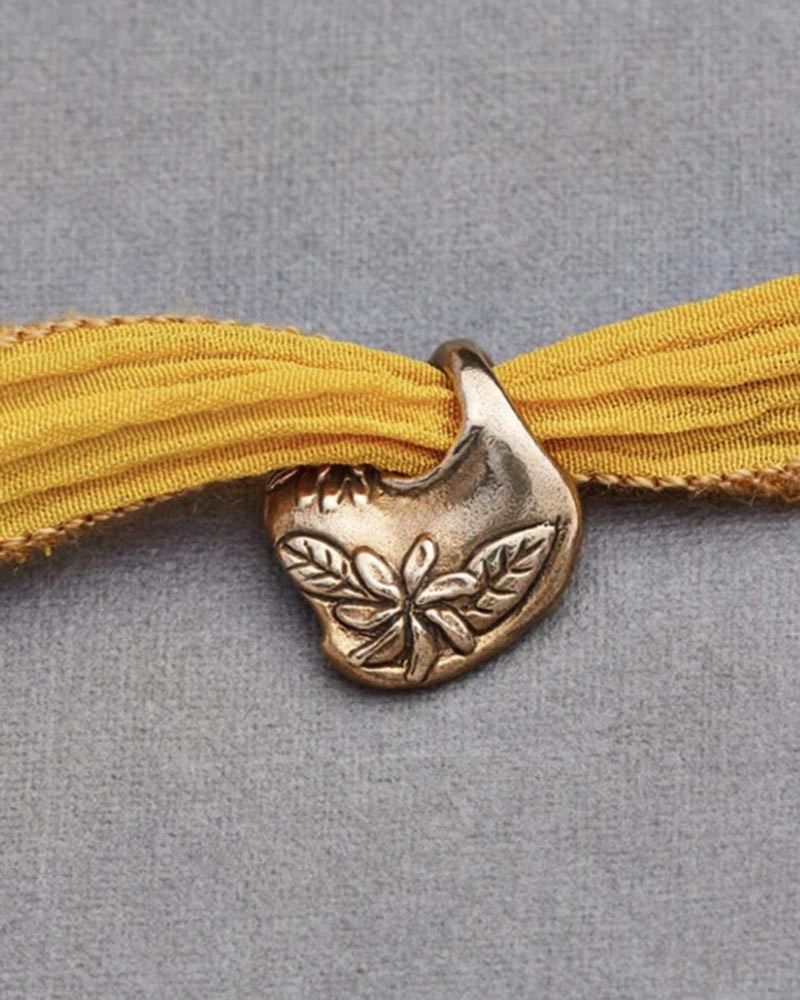 Catherine Michiels - Charm Fleur de Tiare Catherine Michiels - Charm Fleur de Tiare