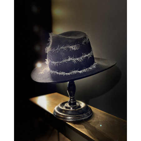 Move - Chapeau noir laine, frange coton