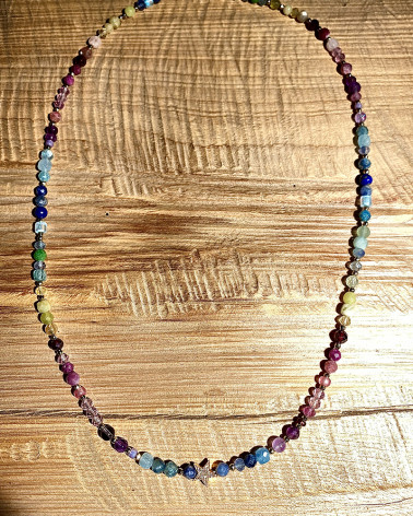Catherine Michiels - Etoile or et diamants sur collier rainbow