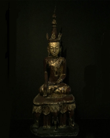 Birmanie - Buddha assis sur éléphant