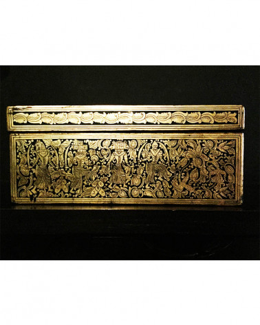 Antique Burmese chest in teak, black and gold lacquer - rare piece