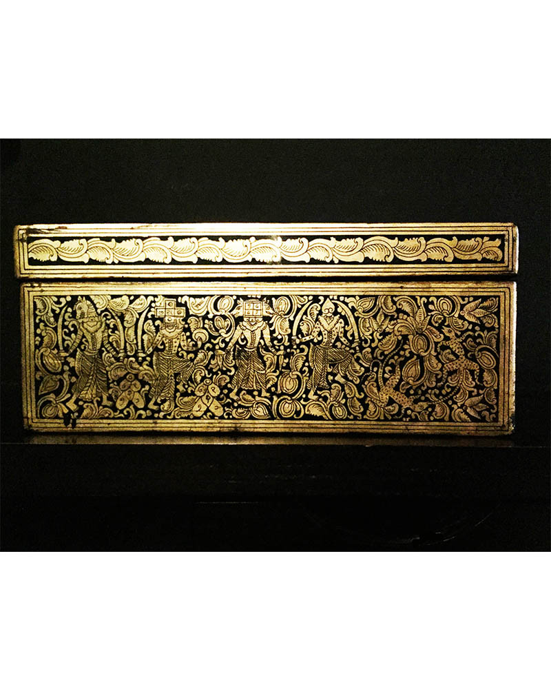 Antique Burmese chest in teak, black and gold lacquer - rare piece