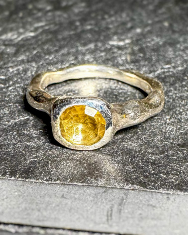 Rosa Maria - petite bague quartz blond