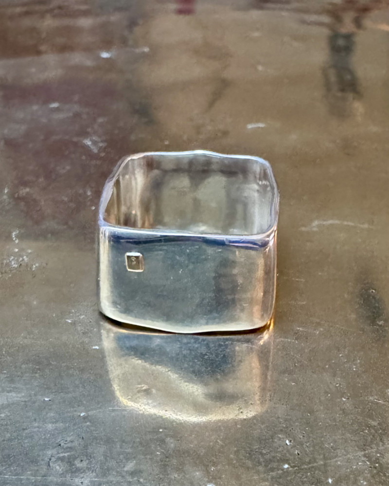 Rosa Maria - Une Bague Carrée !