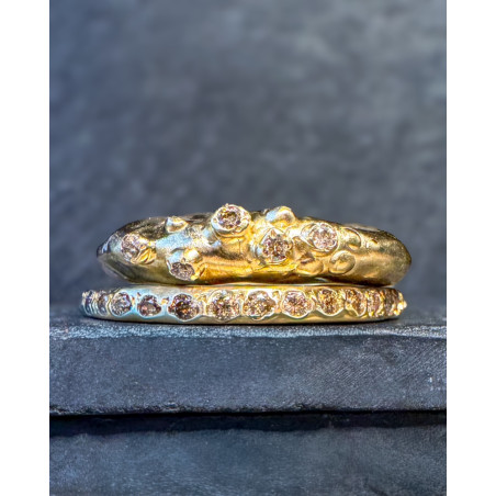 Rosa Maria - Diamond-crowned ring